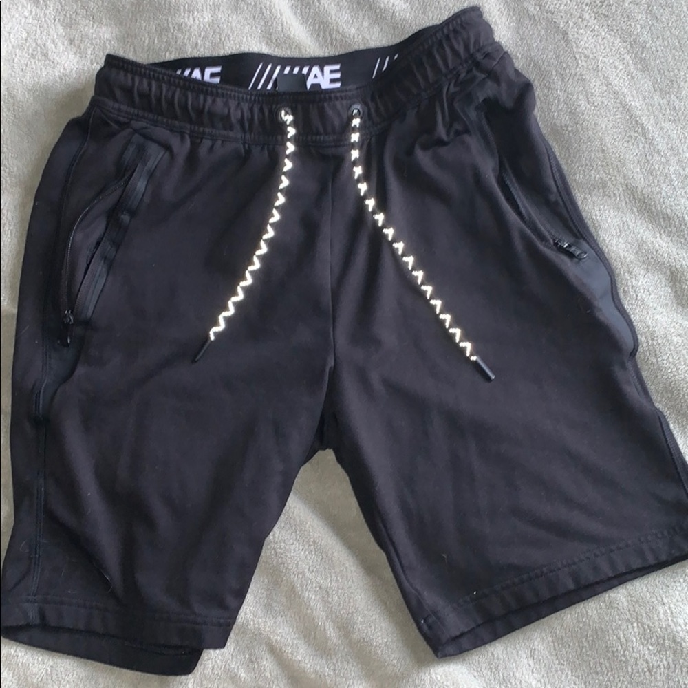 American Eagle black shorts